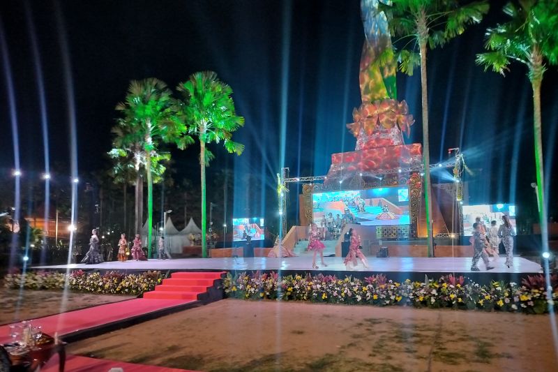 Sandiaga sebut Mojo Batik Festival layak jadi kegiatan nasional Sandiaga sebut Mojo Batik Festival layak jadi kegiatan nasional