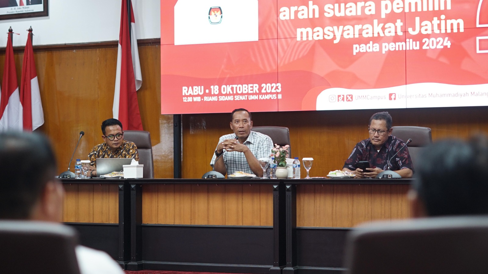 Survei UMM ungkap Mahfud MD dan Khofifah cawapres favorit Survei UMM ungkap Mahfud MD dan Khofifah cawapres favorit