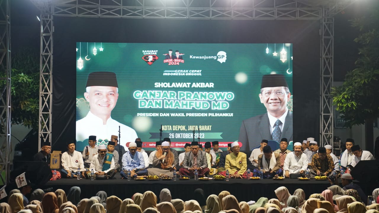 Saga gelar Salawat Akbar untuk Ganjar Mahfud di Depok Saga gelar Salawat Akbar untuk Ganjar Mahfud di Depok