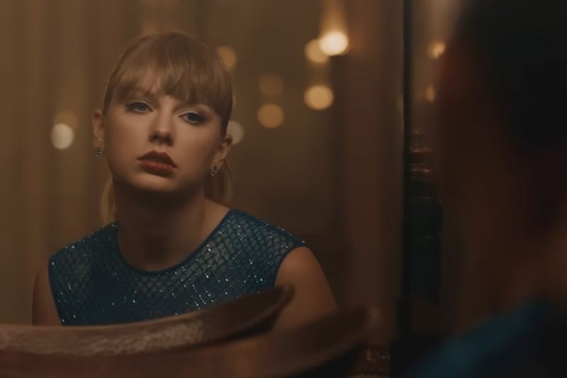 Lagu Taylor Swift Cruel Summer puncaki tangga Billboard Lagu Taylor Swift Cruel Summer puncaki tangga Billboard