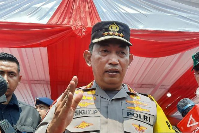 Kapolri minta jajarannya tak arogan tangani kasus pemerasan oleh KPK Kapolri minta jajarannya tak arogan tangani kasus pemerasan oleh KPK