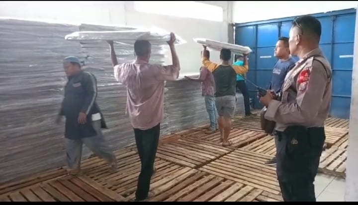 Logistik pemilu tiba di KPU Kabupaten Langkat Logistik pemilu tiba di KPU Kabupaten Langkat