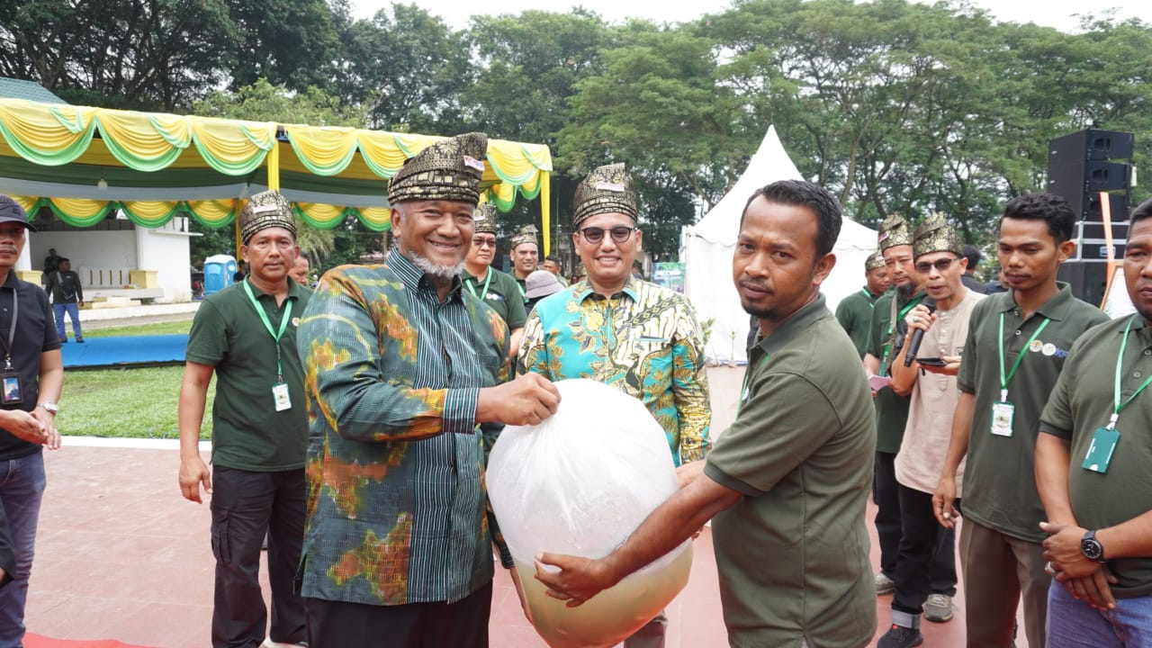 BBKSDA gelar Festival Masyarakat Adat dan Agama lindungi SM Karang Gading dan LTL BBKSDA gelar Festival Masyarakat Adat dan Agama lindungi SM Karang Gading dan LTL