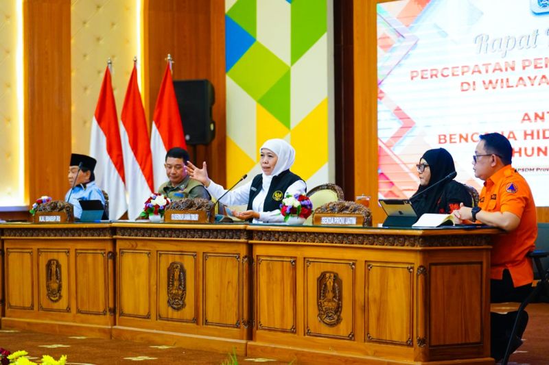BNPB sarankan Pemprov Jatim masifkan mitigasi cegah bencana BNPB sarankan Pemprov Jatim masifkan mitigasi cegah bencana