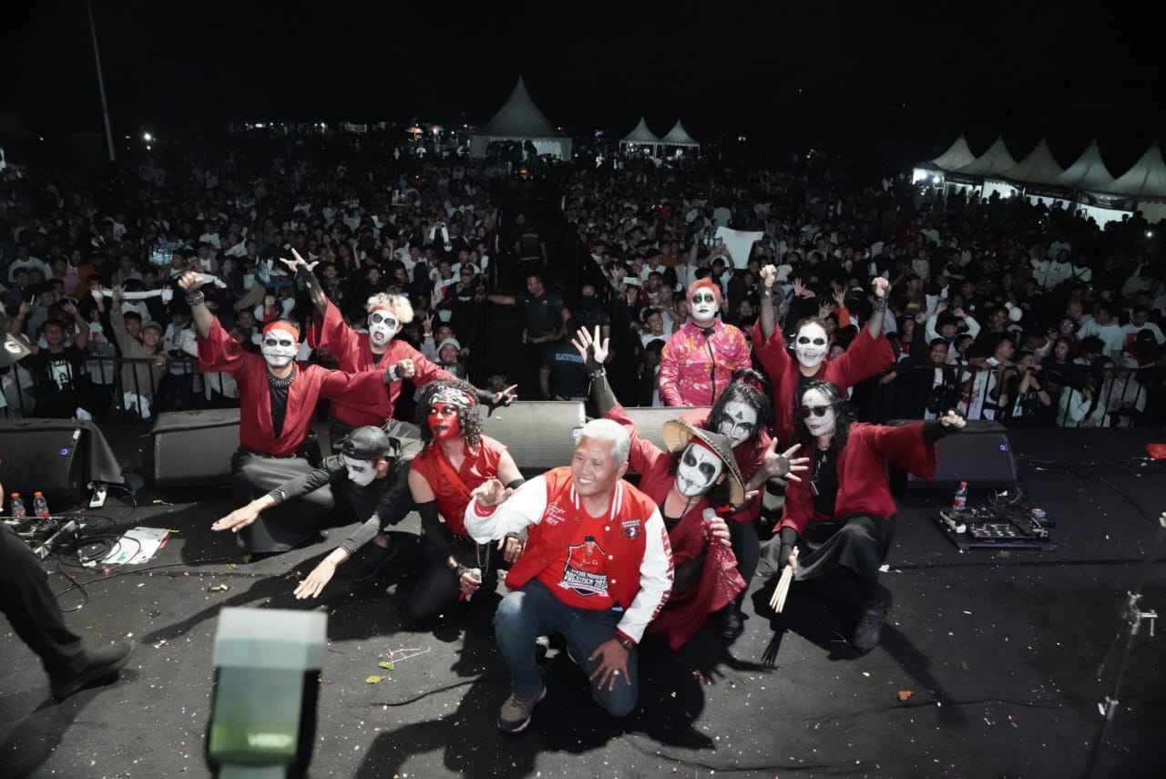 Pesta Rakyat Ganjar #13 digelar di Cianjur Pesta Rakyat Ganjar #13 digelar di Cianjur