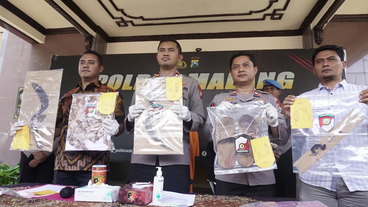Dicurigai lakukan santet, pria lanjut usia tewas dibacok tetangga Dicurigai lakukan santet, pria lanjut usia tewas dibacok tetangga