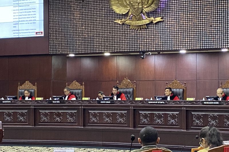 Gugatan batas usia maksimal capres-cawapres 70 tahun ditolak MK Gugatan batas usia maksimal capres-cawapres 70 tahun ditolak MK