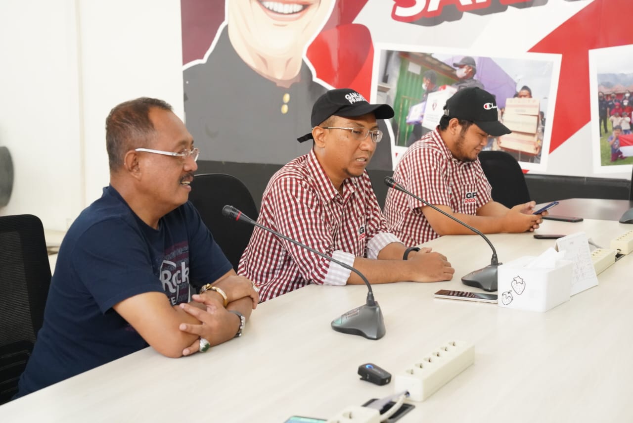 Kunjungi Posko Pemenangan, Wawali Surabaya puji kreativitas relawan Sahabat Ganjar Kunjungi Posko Pemenangan, Wawali Surabaya puji kreativitas relawan Sahabat Ganjar