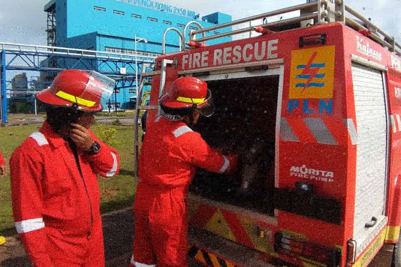 PLN Indonesia Power kerahkan personel hingga peralatan atasi karhutla PLN Indonesia Power kerahkan personel hingga peralatan atasi karhutla