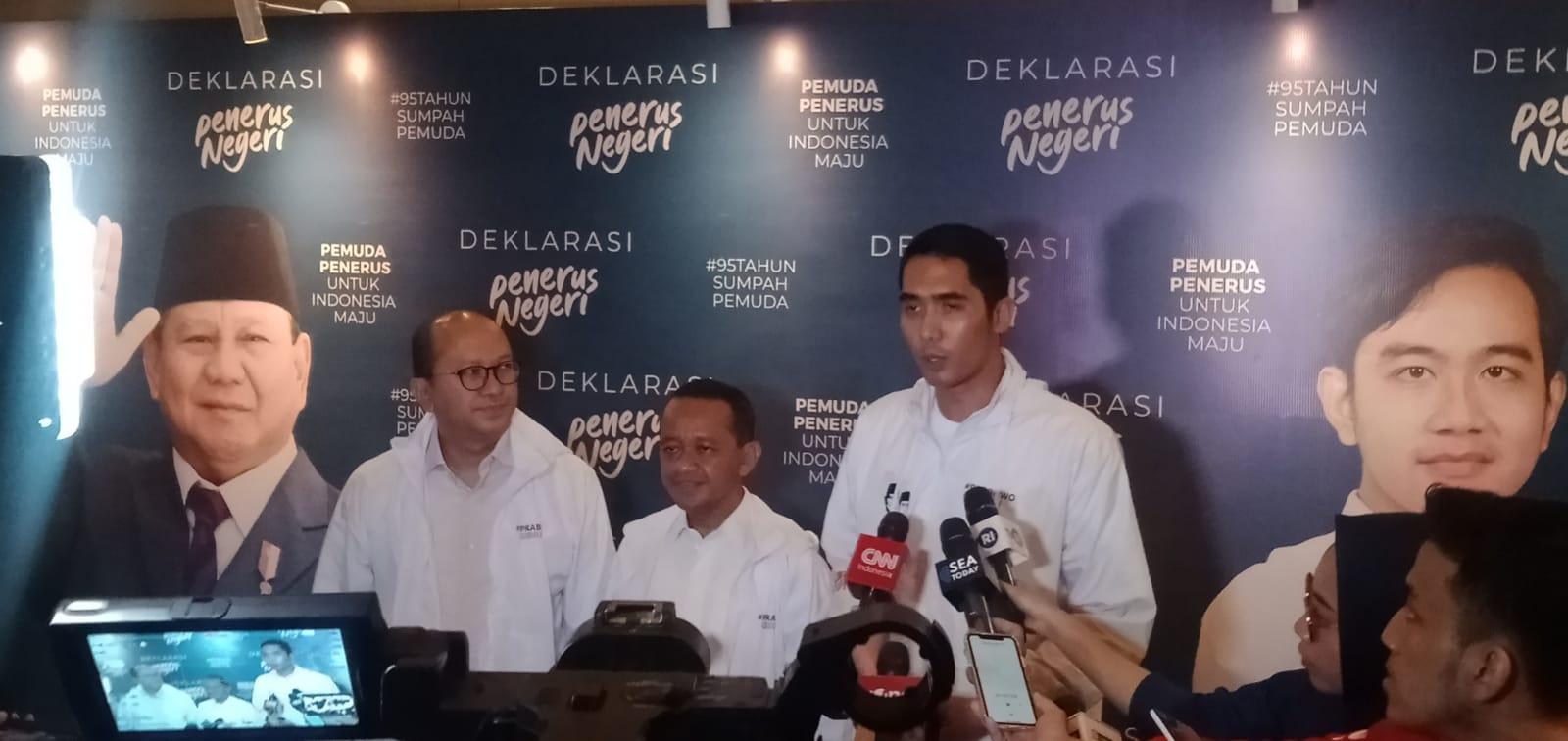Dukung Prabowo-Gibran, relawan Penerus Negeri sebut Prabowo kongkret beri ruang pemuda jadi pemimpin Dukung Prabowo-Gibran, relawan Penerus Negeri sebut Prabowo kongkret beri ruang pemuda jadi pemimpin