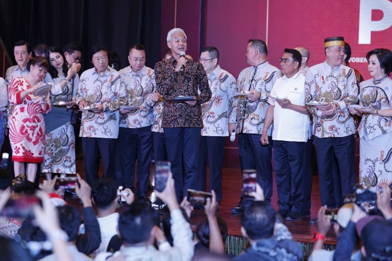Ganjar tekankan persatuan kesatuan pada HUT PSMTI Ganjar tekankan persatuan kesatuan pada HUT PSMTI