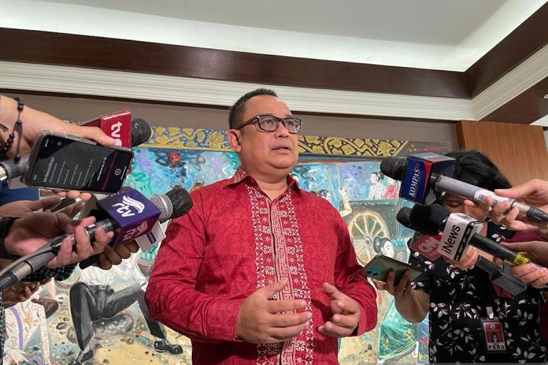 Stafsus tegaskan reshuffle kabinet setelah SYL mundur hak prerogatif Presiden Stafsus tegaskan reshuffle kabinet setelah SYL mundur hak prerogatif Presiden