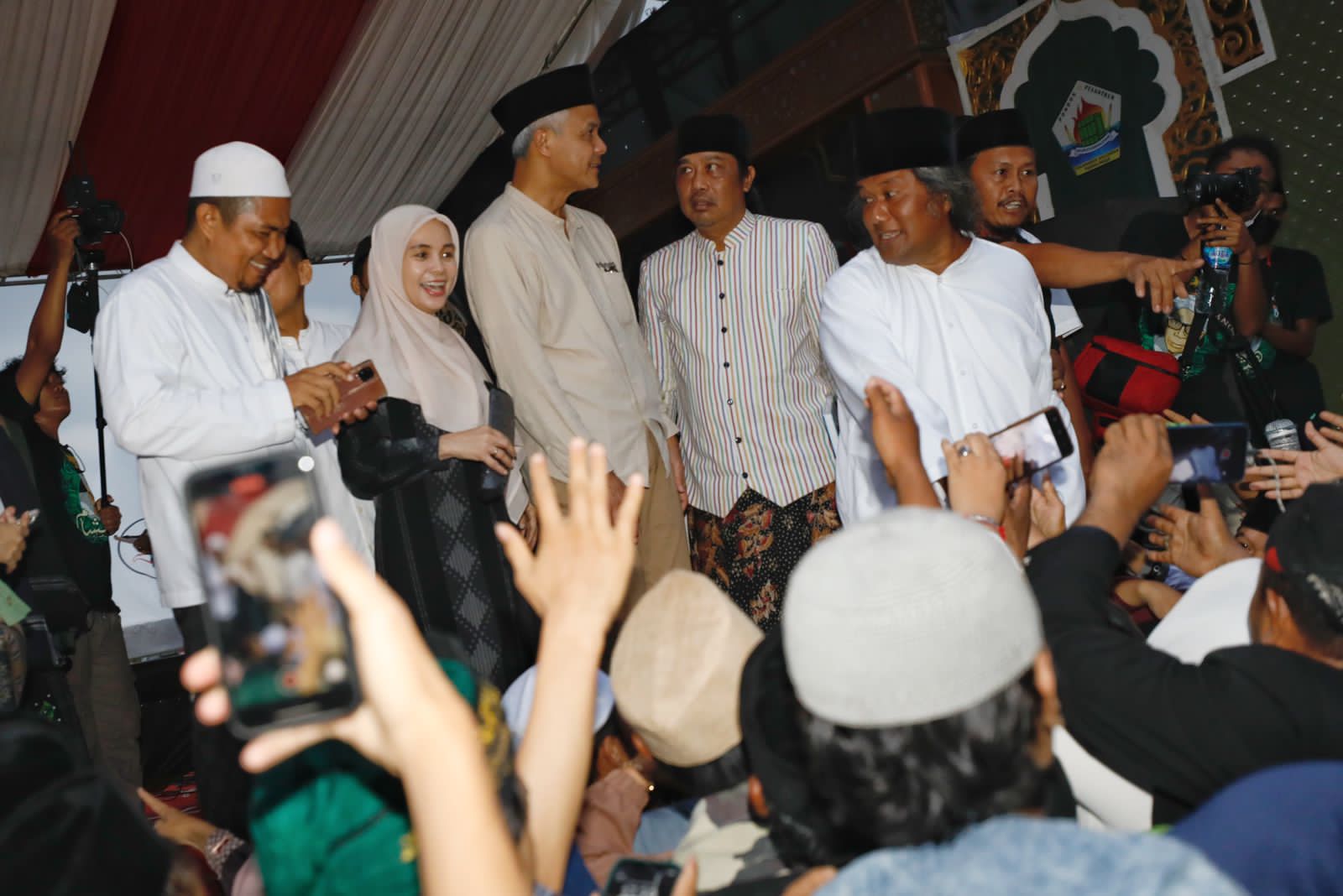 Di acara Haul Mbah Hisyam, Atikoh Ganjar kenang sang kakek 