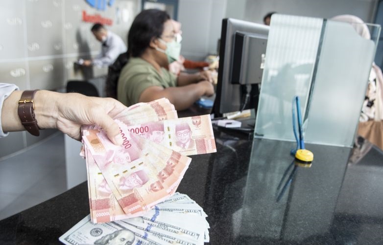 Rupiah pada Kamis pagi menguat jadi Rp15.578 per dolar AS Rupiah pada Kamis pagi menguat jadi Rp15.578 per dolar AS