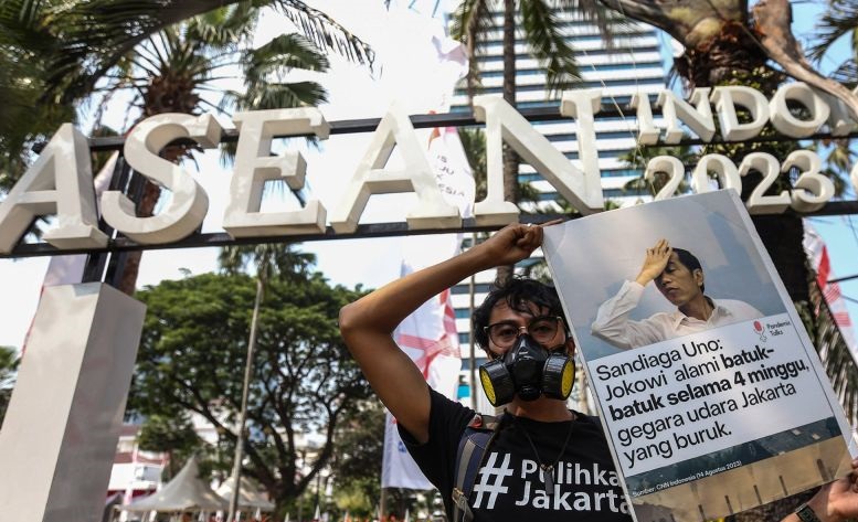 Kualitas udara Jakarta Kamis pagi tergolong kategori tidak sehat Kualitas udara Jakarta Kamis pagi tergolong kategori tidak sehat