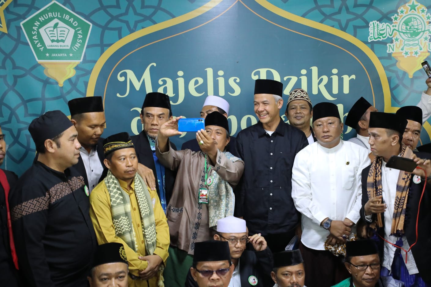 Bacapres Ganjar silaturrahmi ke Ponpes Nurul Ibad Bacapres Ganjar silaturrahmi ke Ponpes Nurul Ibad