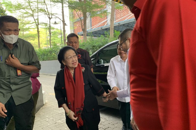 Ketua umum koalisi Ganjar-Mahfud gelar pertemuan di Kebon Sirih Ketua umum koalisi Ganjar-Mahfud gelar pertemuan di Kebon Sirih