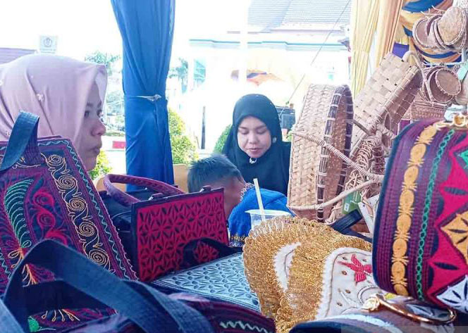 Kemenkeu gelar bazar UMKM meriahkan Hari Oeang RI Kemenkeu gelar bazar UMKM meriahkan Hari Oeang RI