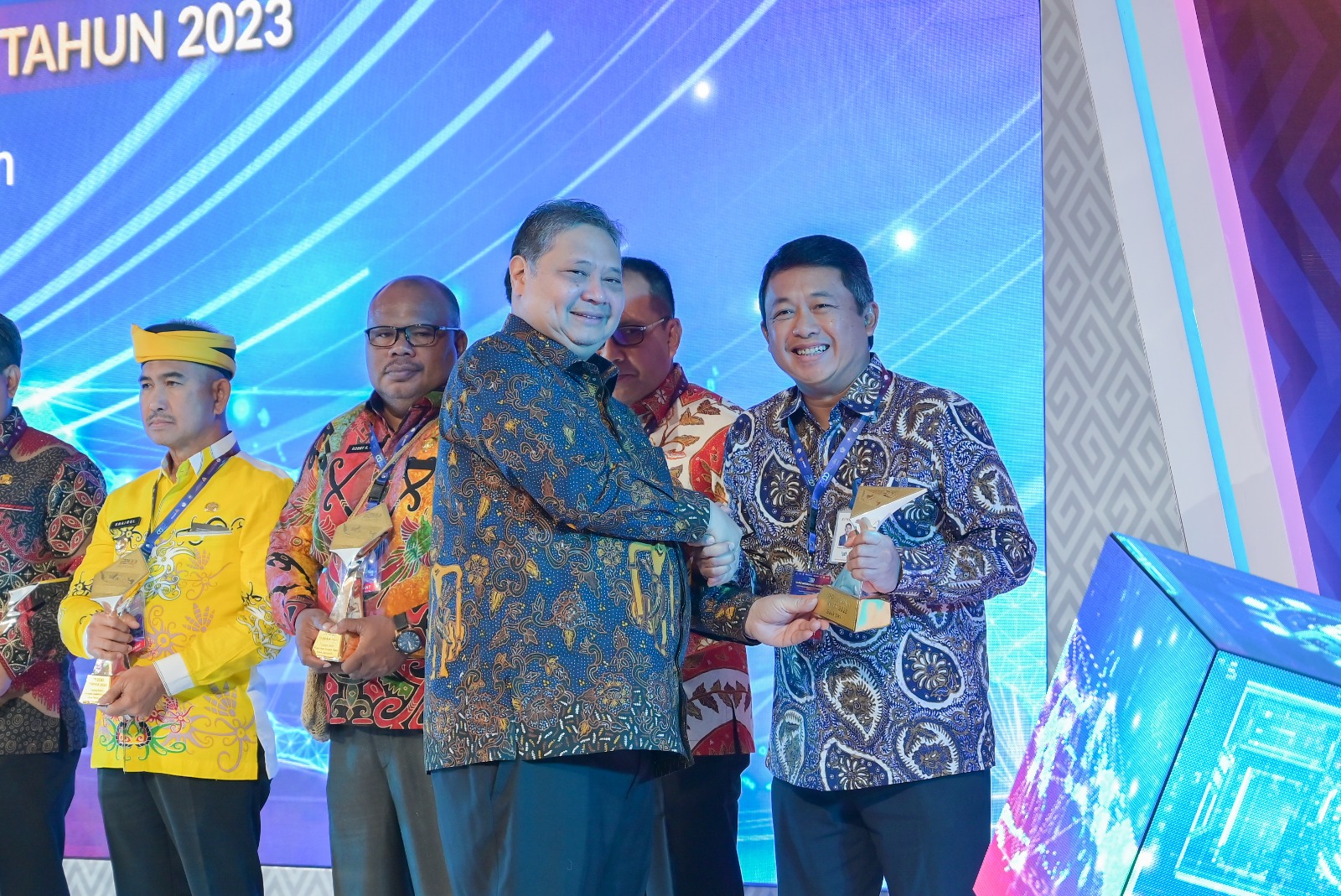 Bank DKI jadi BPD terbaik dalam mendukung percepatan dan perluasan digitalisasi daerah Bank DKI jadi BPD terbaik dalam mendukung percepatan dan perluasan digitalisasi daerah