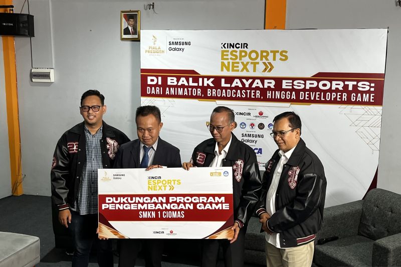 Piala Presiden Esports salurkan dukungan pengembangan talenta digital Piala Presiden Esports salurkan dukungan pengembangan talenta digital