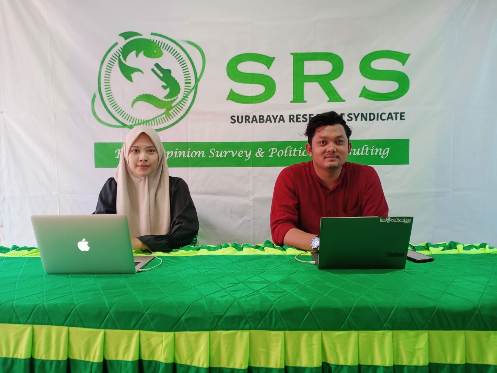 Survei SRS di Jatim usai deklarasi AMIN, Prabowo 43,8%, Ganjar 39,7%, Anie 15,1% Survei SRS di Jatim usai deklarasi AMIN, Prabowo 43,8%, Ganjar 39,7%, Anie 15,1%