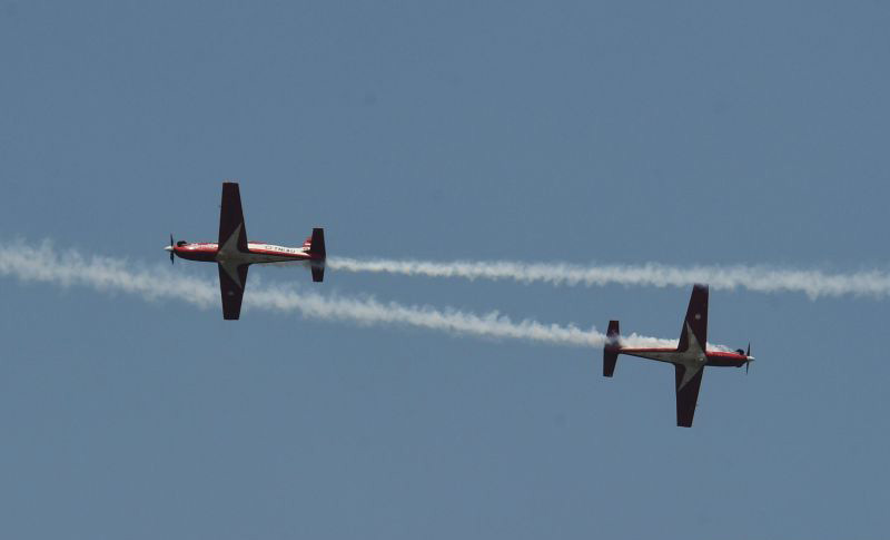 Pesawat aerobatik Angkatan Udara Italia jatuh usai lepas landas Pesawat aerobatik Angkatan Udara Italia jatuh usai lepas landas