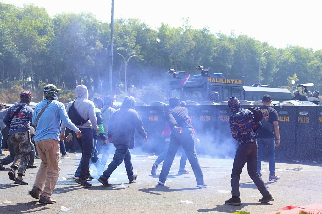 Ratusan polisi gelar simulasi pengamanan Pemilu 2024 Ratusan polisi gelar simulasi pengamanan Pemilu 2024