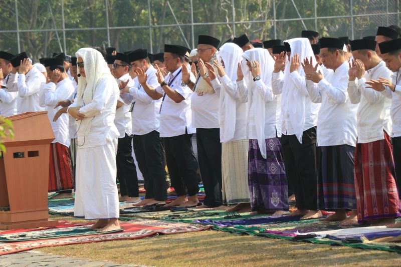 Pemkab Tangerang gelar Salat Istisqa memohon hujan