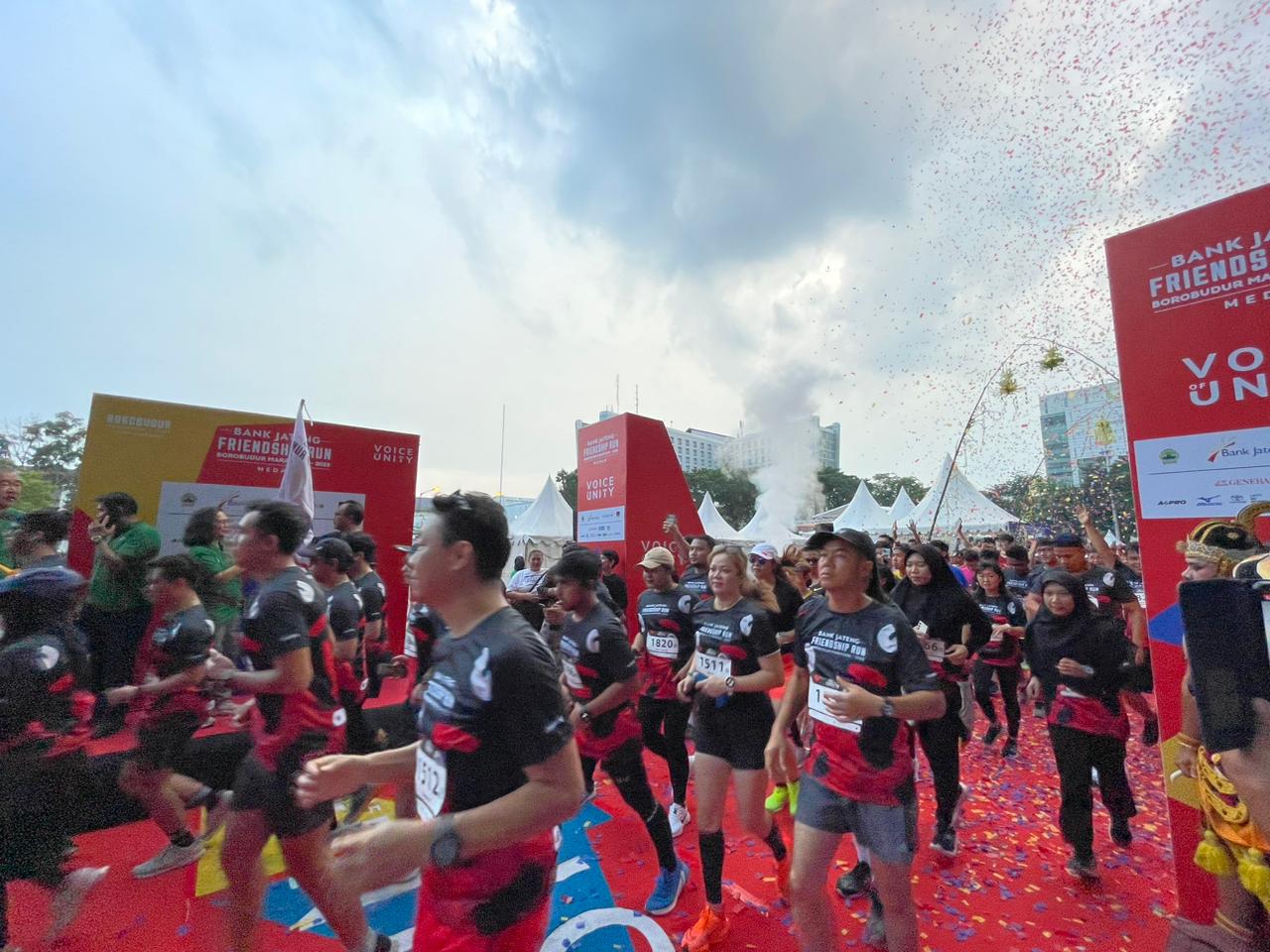 1.000 pelari ikuti Friendship Run Borobudur Marathon di Kota Medan 1.000 pelari ikuti Friendship Run Borobudur Marathon di Kota Medan