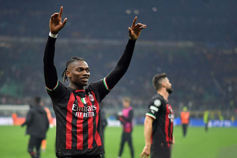 Rafael Leao bawa AC Milan amankan kemenangan tipis atas Hellas Verona Rafael Leao bawa AC Milan amankan kemenangan tipis atas Hellas Verona