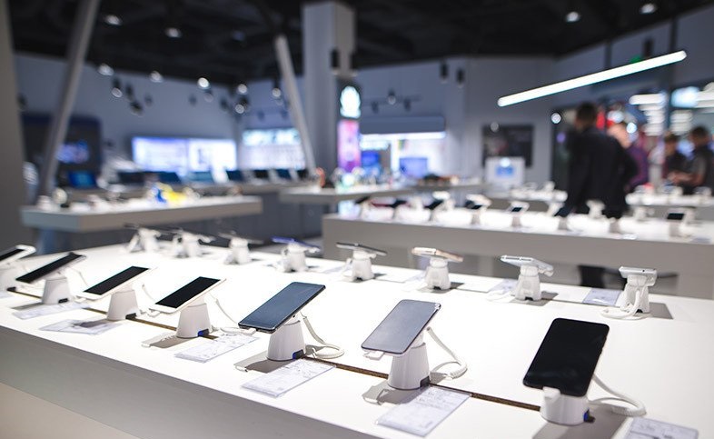 Kredit atau tunai, begini kebiasaan orang Indonesia membeli ponsel