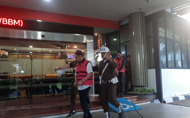 Kejagung tetapkan tiga tersangka baru korupsi BTS Kominfo 