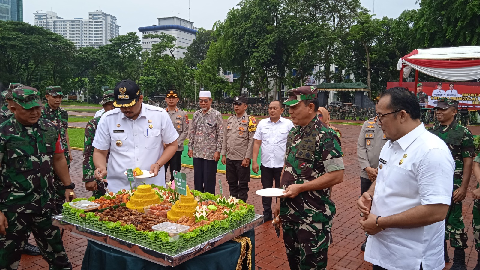 Buka TMMD Ke-118, Bobby Nasution katakan membangun desa dibutuhkan pastisipasi seluruh pihak Buka TMMD Ke-118, Bobby Nasution katakan membangun desa dibutuhkan pastisipasi seluruh pihak