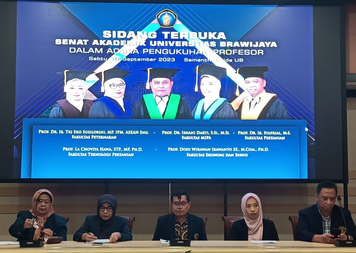 Universitas Brawijaya kembali kukuhkan lima profesor Universitas Brawijaya kembali kukuhkan lima profesor