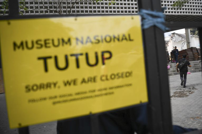 Museum Nasional Indonesia sebut banyak koleksi utuh pascakebakaran Museum Nasional Indonesia sebut banyak koleksi utuh pascakebakaran
