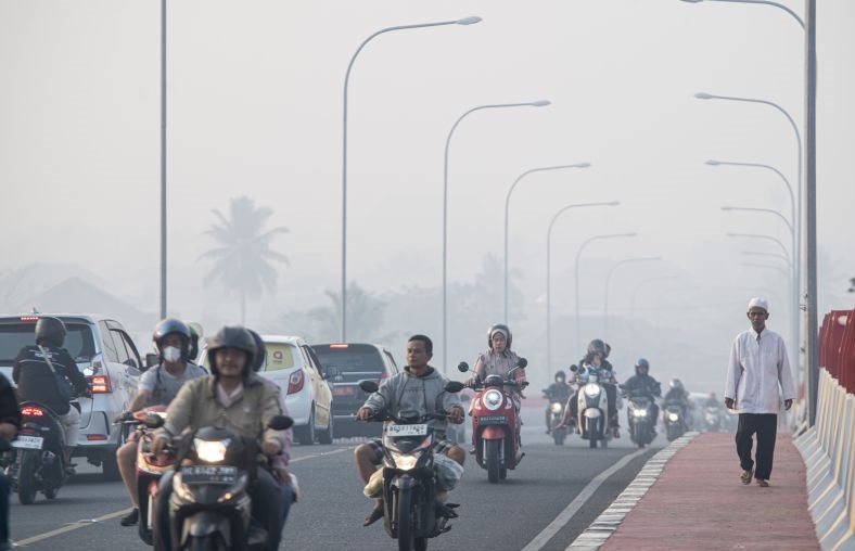 BMKG keluarkan peringatan potensi asap di Palembang BMKG keluarkan peringatan potensi asap di Palembang