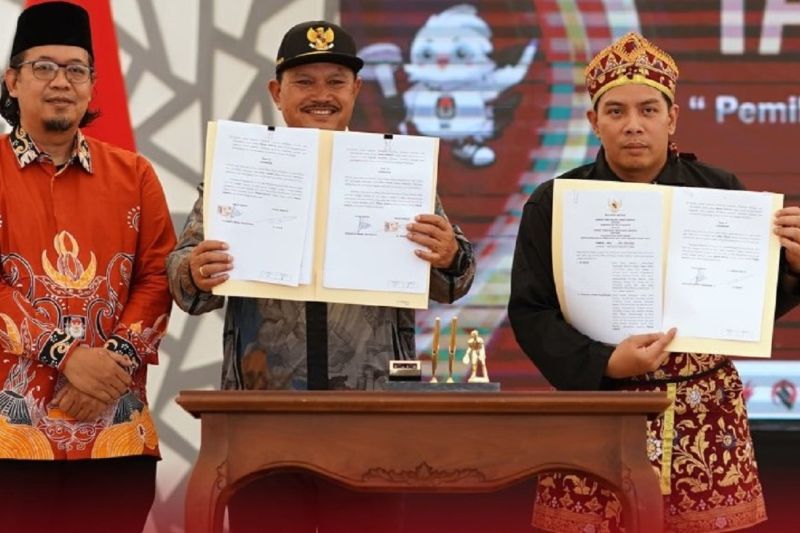 KPU terima dana hibah untuk Pilkada Kota Madiun 2024 Rp21,5 miliar KPU terima dana hibah untuk Pilkada Kota Madiun 2024 Rp21,5 miliar