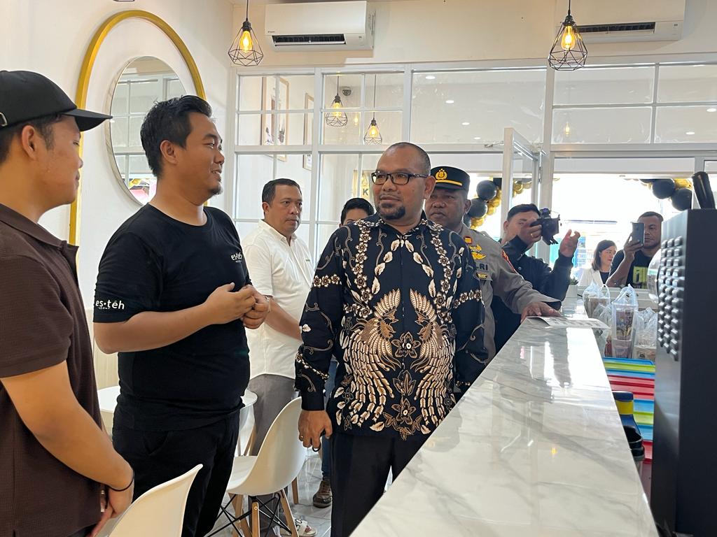 Permintaan meningkat, Es Teh Indonesia Kebun Perumnas II hadir di Jayapura Permintaan meningkat, Es Teh Indonesia Kebun Perumnas II hadir di Jayapura