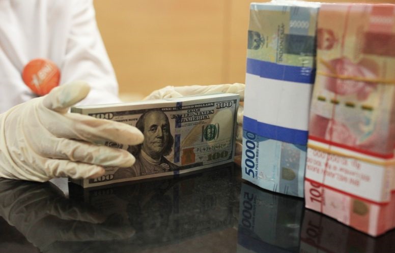 Rupiah Jumat pagi menguat jadi Rp15.495 per dolar AS Rupiah Jumat pagi menguat jadi Rp15.495 per dolar AS