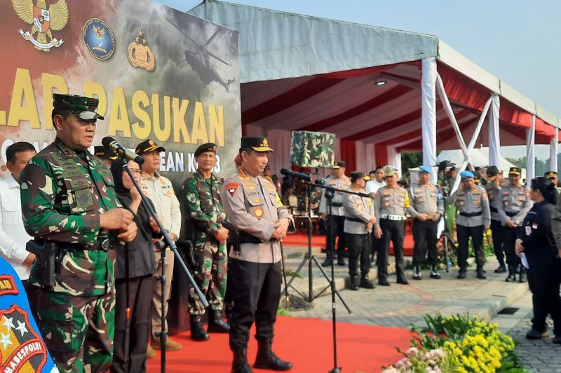 Panglima pastikan transparansi penyidikan oknum prajurit aniaya warga Panglima pastikan transparansi penyidikan oknum prajurit aniaya warga