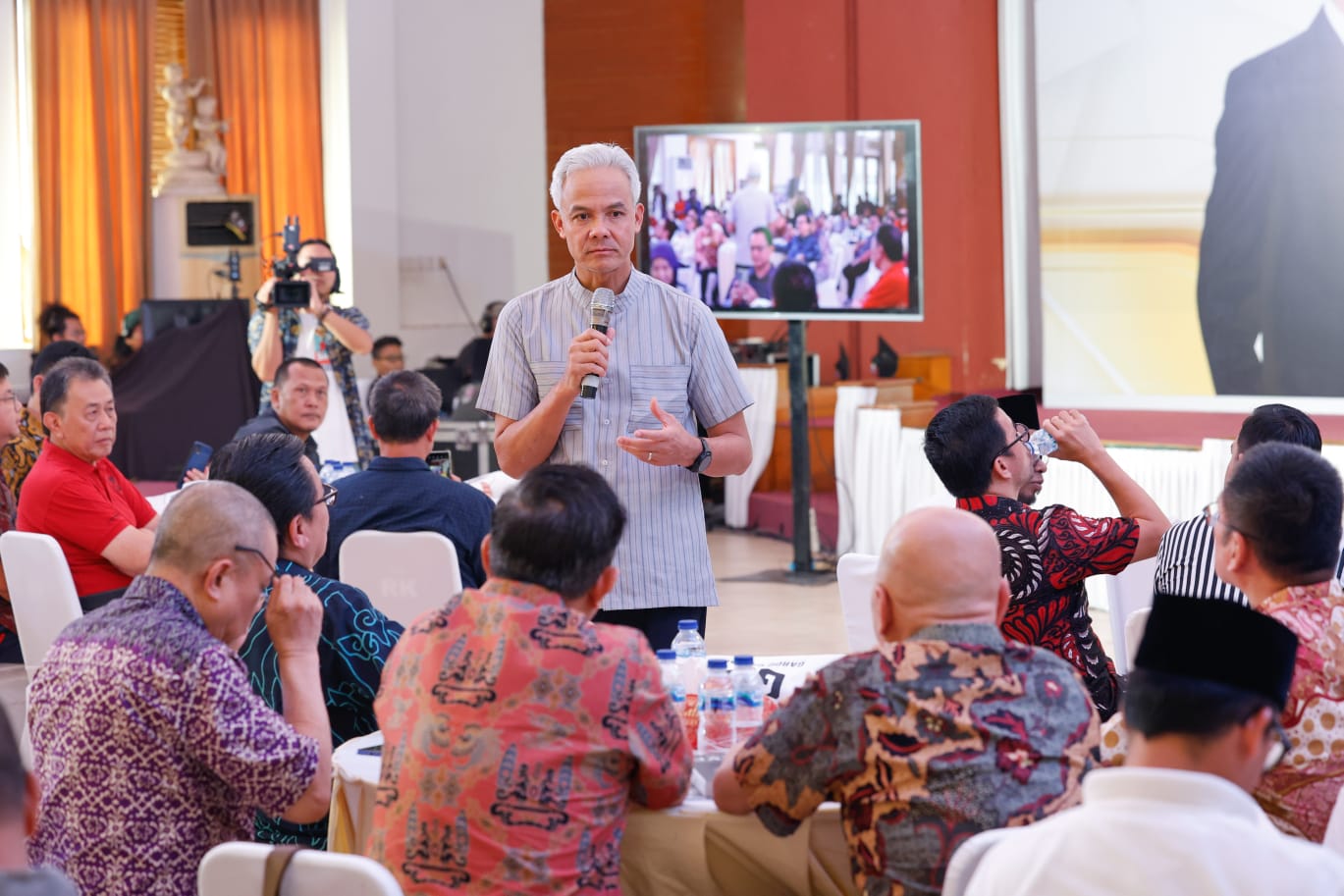 Ganjar bicara pentingnya regulasi pelaku UMKM Ganjar bicara pentingnya regulasi pelaku UMKM