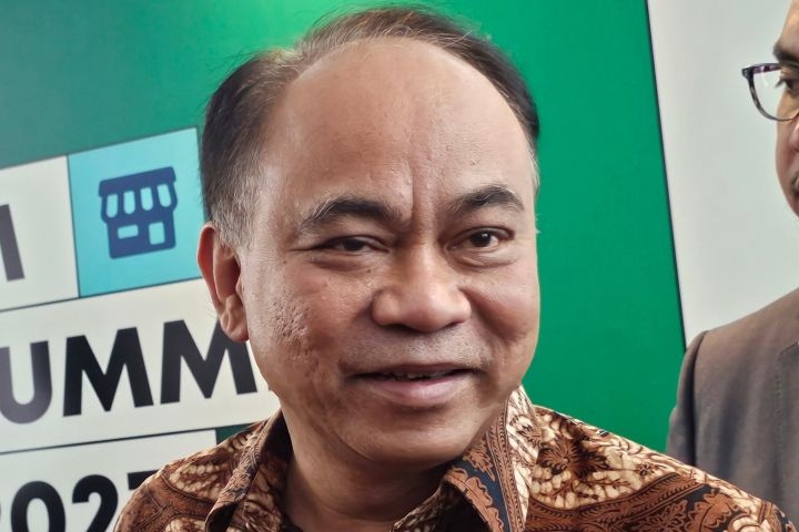 Menkominfo komitmen hilangkan pinjol ilegal usai tangani judi online