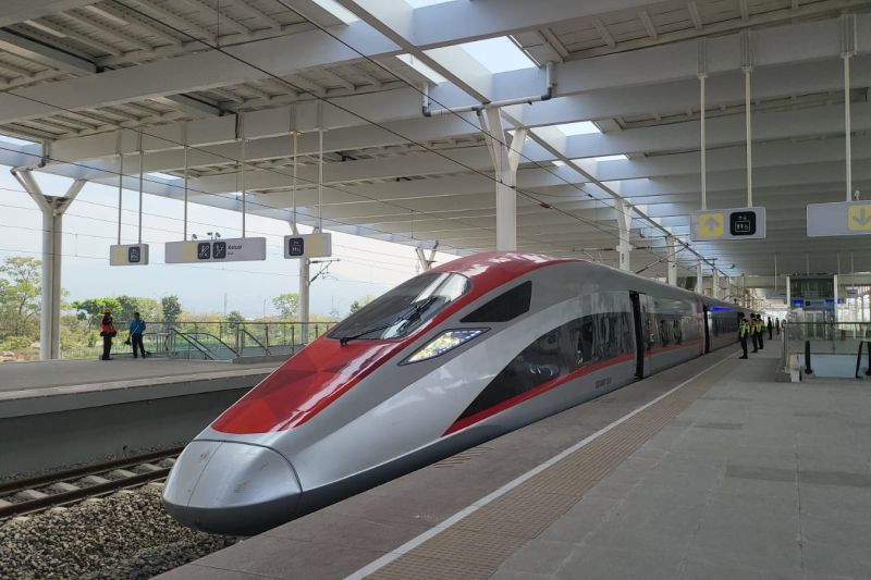 KCIC buka pendaftaran uji coba kereta cepat untuk masyarakat KCIC buka pendaftaran uji coba kereta cepat untuk masyarakat