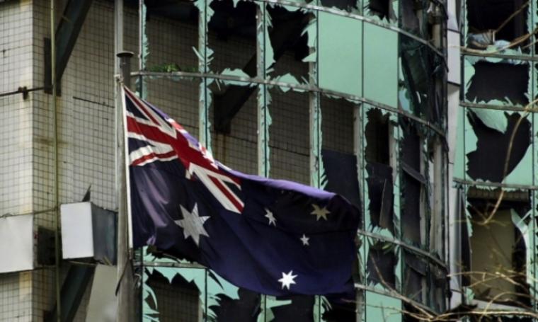 9 September 2004 : Serangan bom teror di Kedutaan Besar Australia 9 September 2004 : Serangan bom teror di Kedutaan Besar Australia