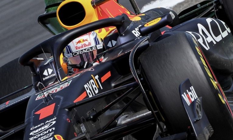 Verstappen kecewa dengan performa Red Bull di FP GP Singapura
