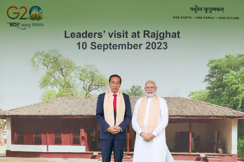 Presiden RI beri penghormatan di Mahatma Gandhi Samadhi Presiden RI beri penghormatan di Mahatma Gandhi Samadhi