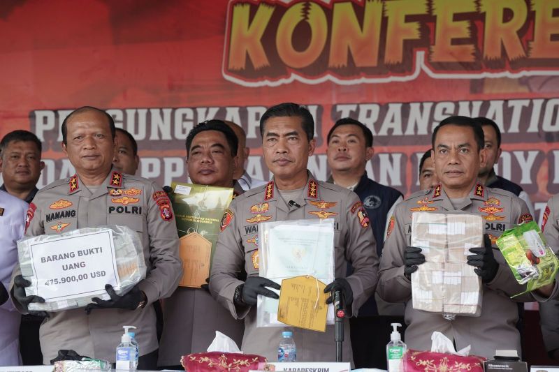 Tim khusus Bareskrim Polri buru gembong narkoba Fredy Pratama Tim khusus Bareskrim Polri buru gembong narkoba Fredy Pratama