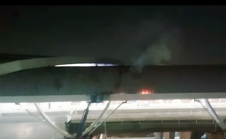 Kantor kereta cepat di Halim Perdanakusuma terbakar Kantor kereta cepat di Halim Perdanakusuma terbakar