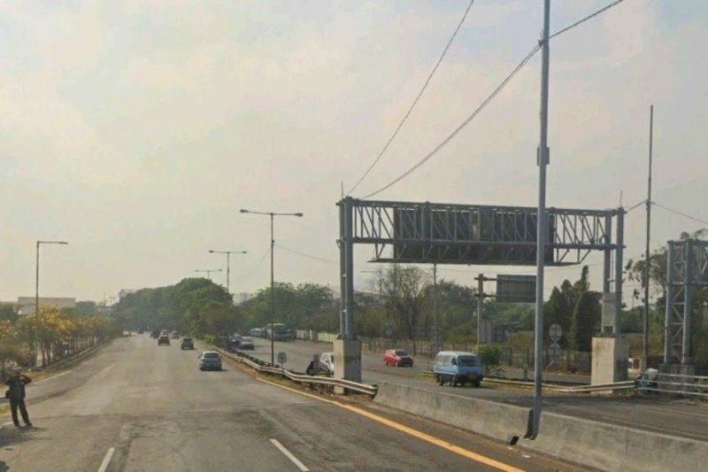 Betonisasi Jalan Dupak Exit Tol Surabaya-Gresik capai 66,639 persen Betonisasi Jalan Dupak Exit Tol Surabaya-Gresik capai 66,639 persen