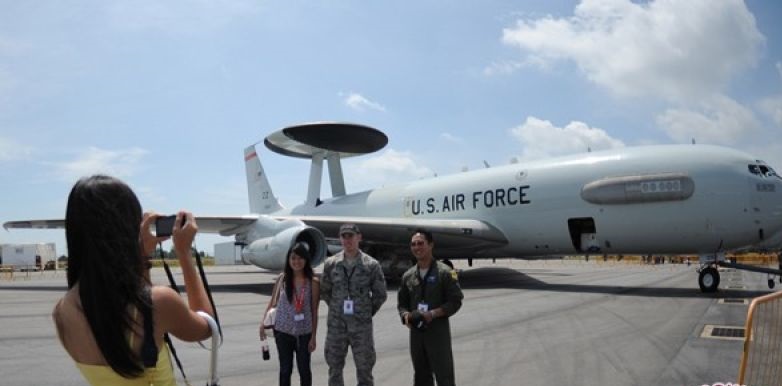 NATO kirim pesawat pengintai ke Lithuania untuk pantau militer Rusia NATO kirim pesawat pengintai ke Lithuania untuk pantau militer Rusia